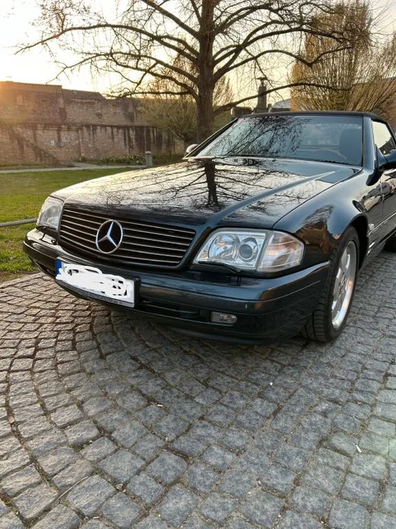 Mercedes-Benz SL 320