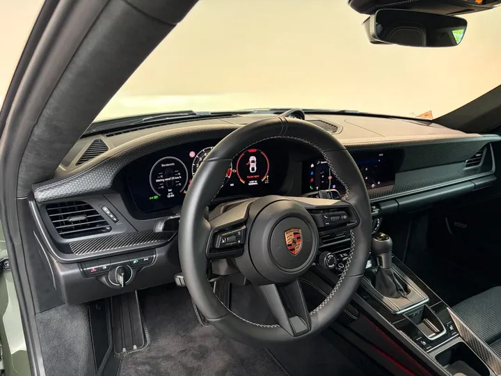 Porsche 992