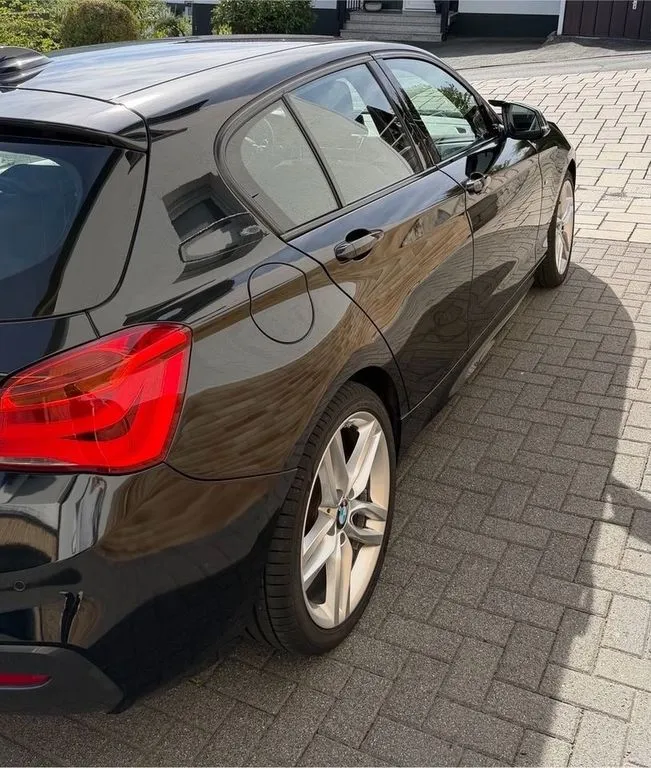 BMW 120