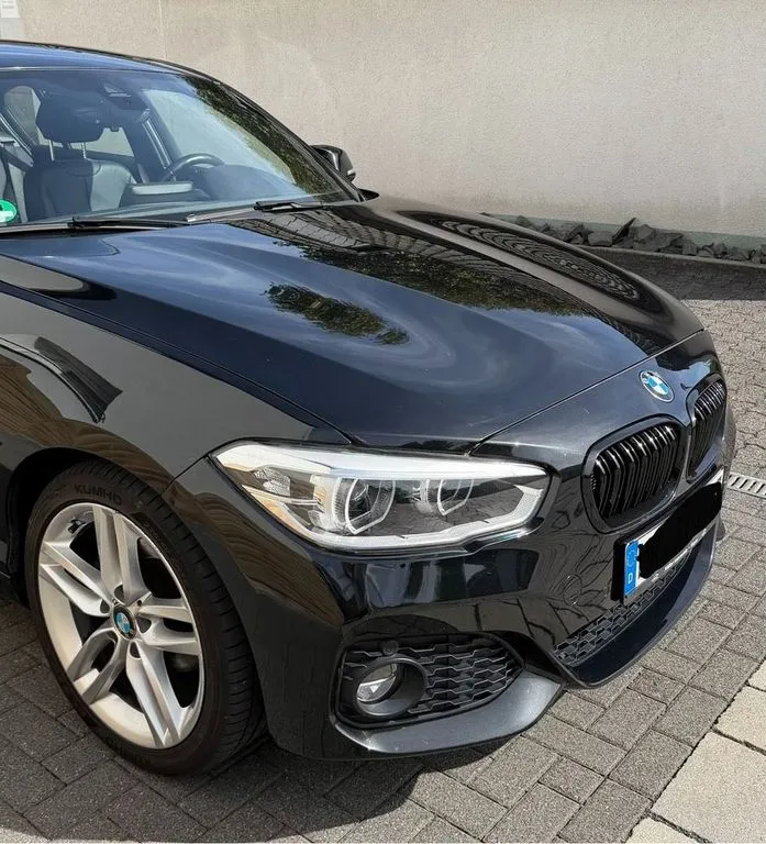 BMW 120