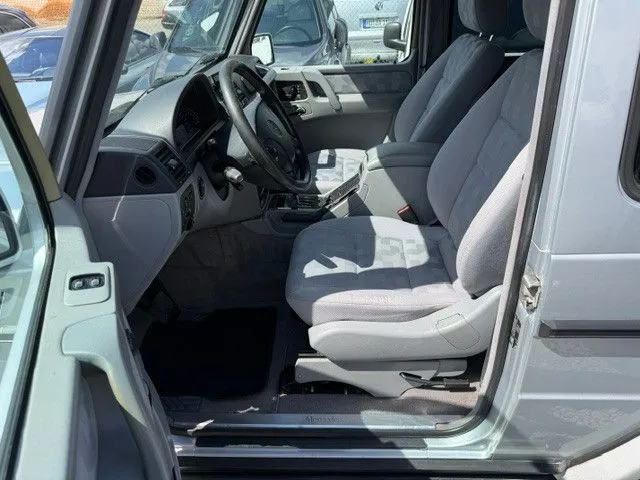 Mercedes-Benz G 270