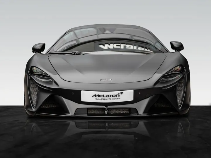 McLaren Artura