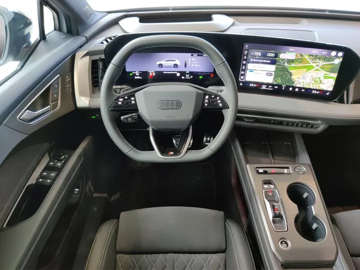 Audi Q4