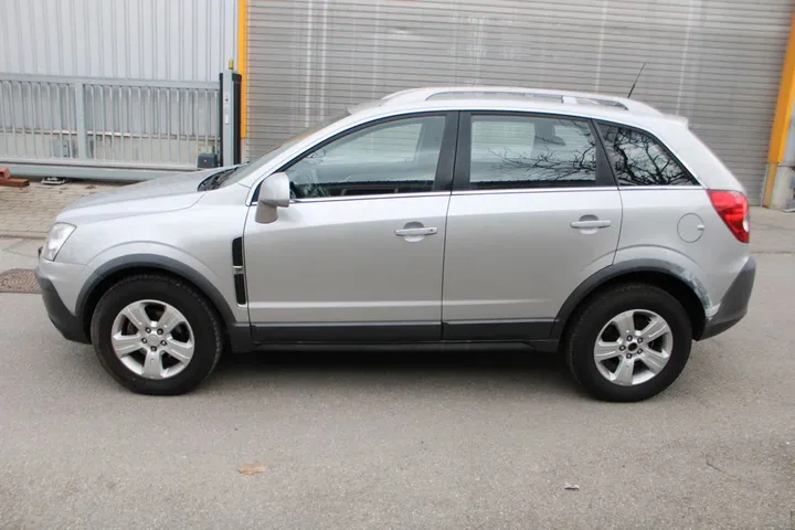 Opel Antara