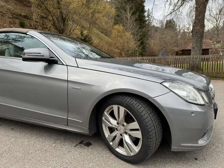 Mercedes-Benz E 250