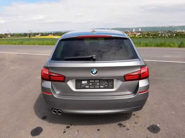 BMW 525