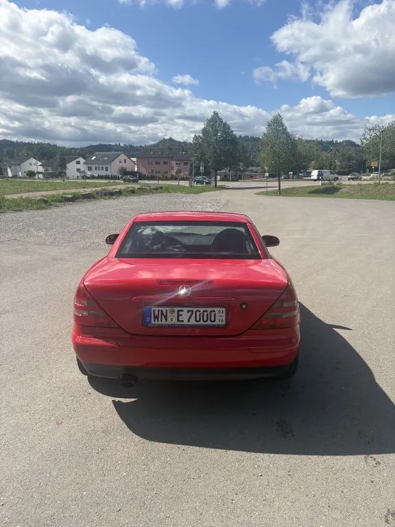 Mercedes-Benz SLK 200