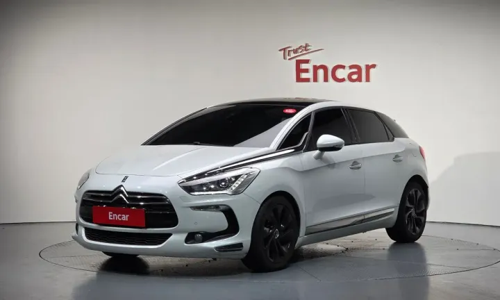 Citroen-DS DS5