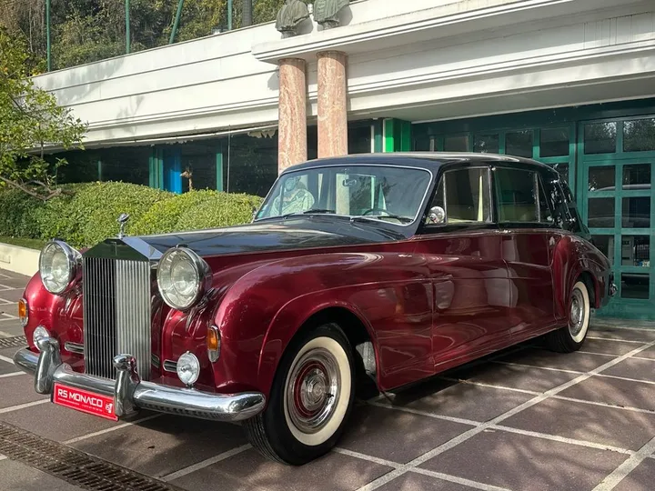 Rolls-Royce Phantom