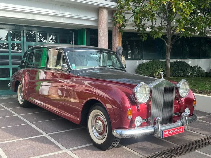Rolls-Royce Phantom