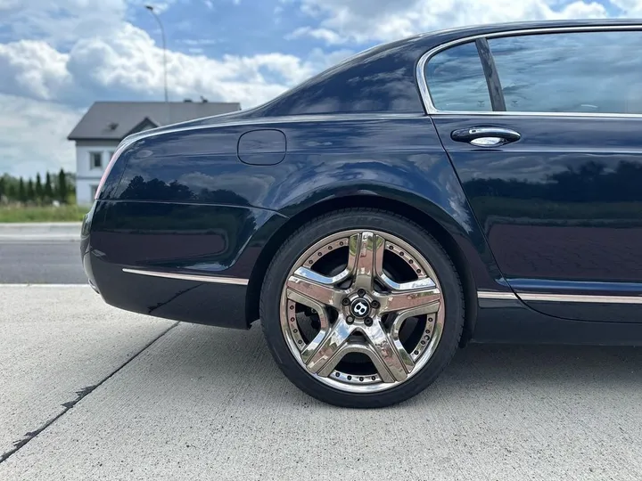 Bentley Flying Spur