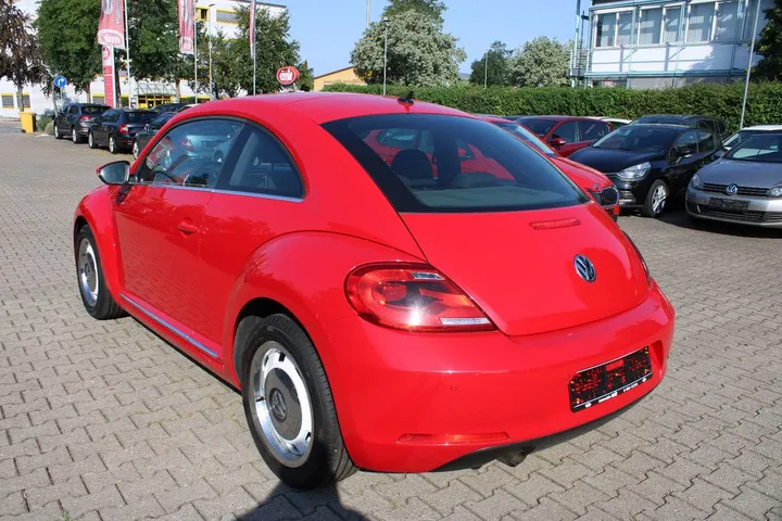 Volkswagen New Beetle