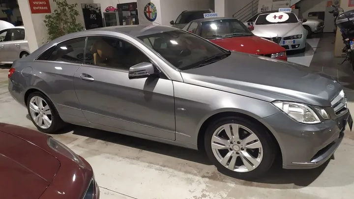 Mercedes-Benz E 250