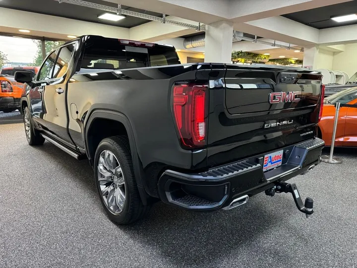 GMC Sierra
