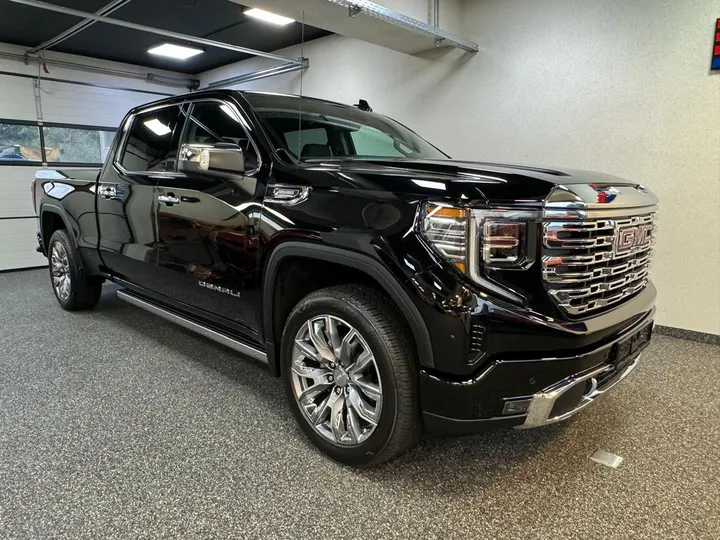 GMC Sierra