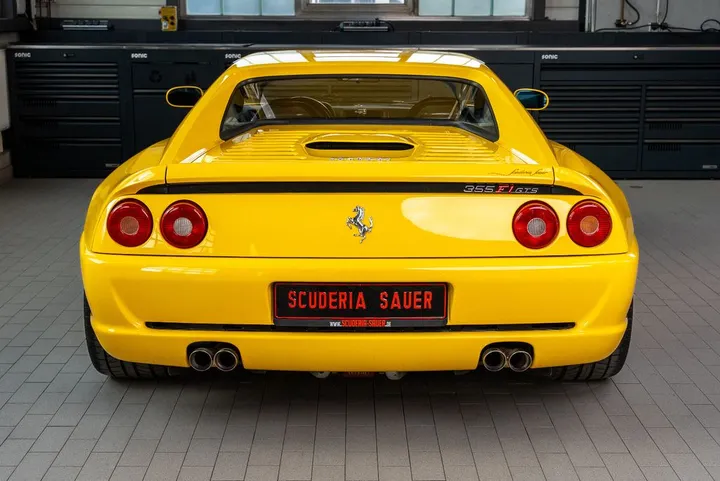 Ferrari F355