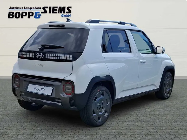 Hyundai INSTER