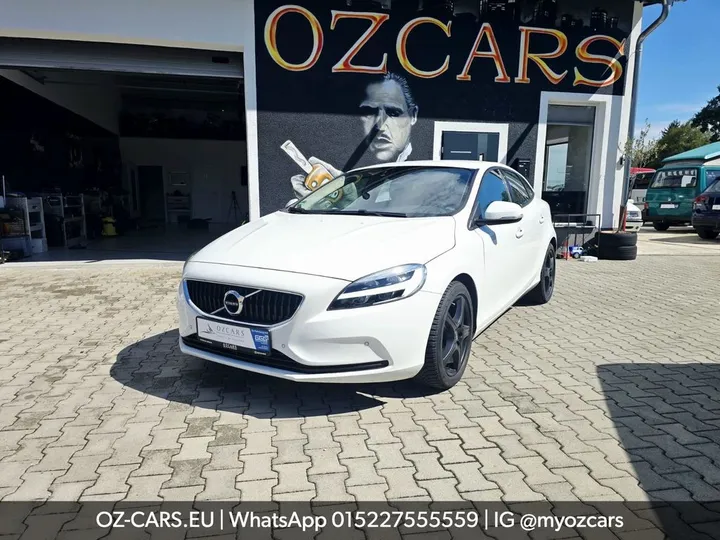 Volvo V40