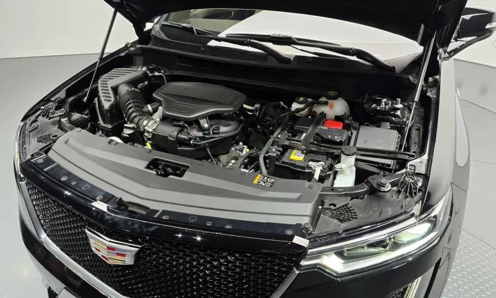 Cadillac XT6