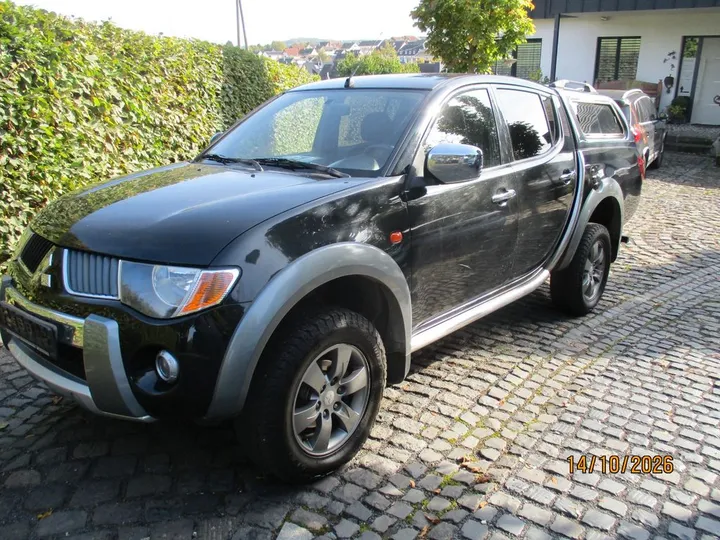 Mitsubishi L200
