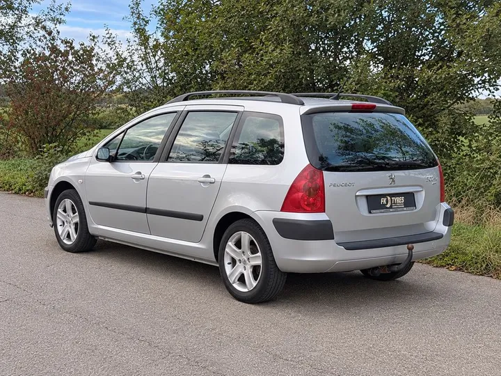 Peugeot 307