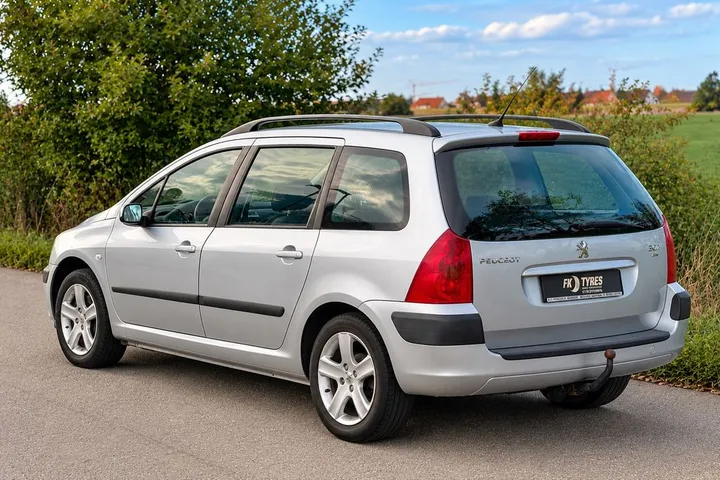 Peugeot 307