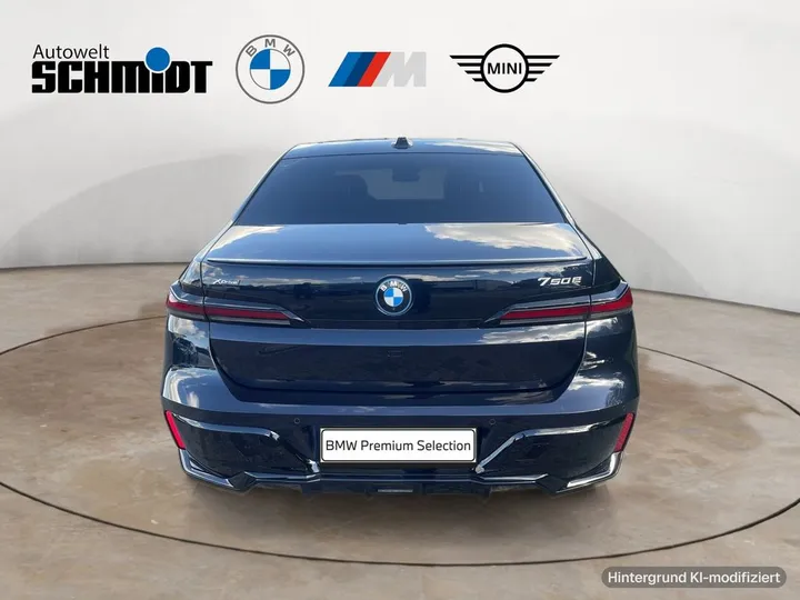 BMW 750