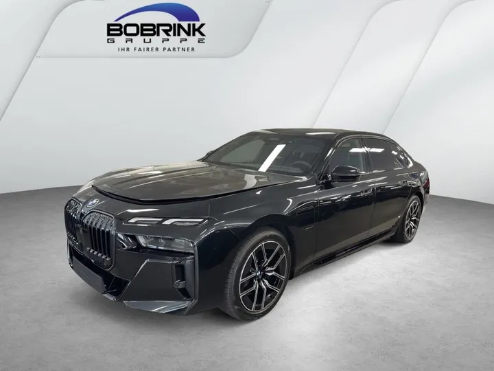 BMW 750