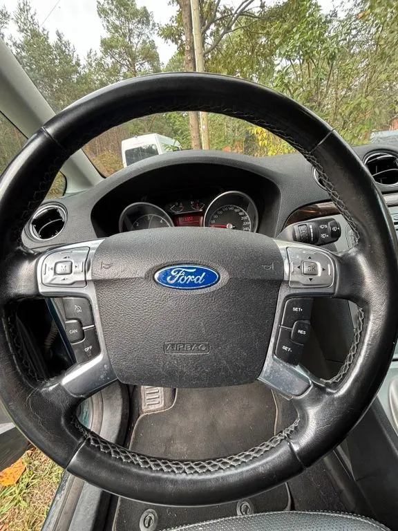Ford Galaxy