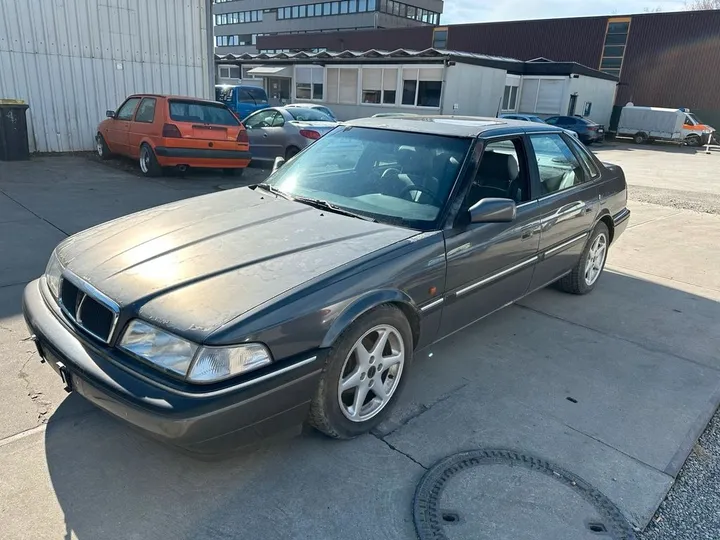 Rover 827