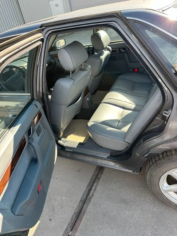 Rover 827