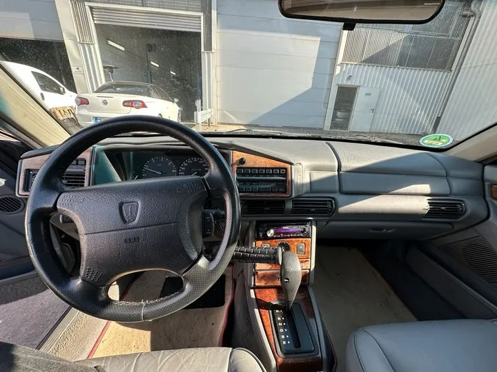 Rover 827