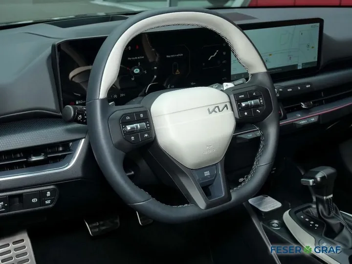 Kia K4