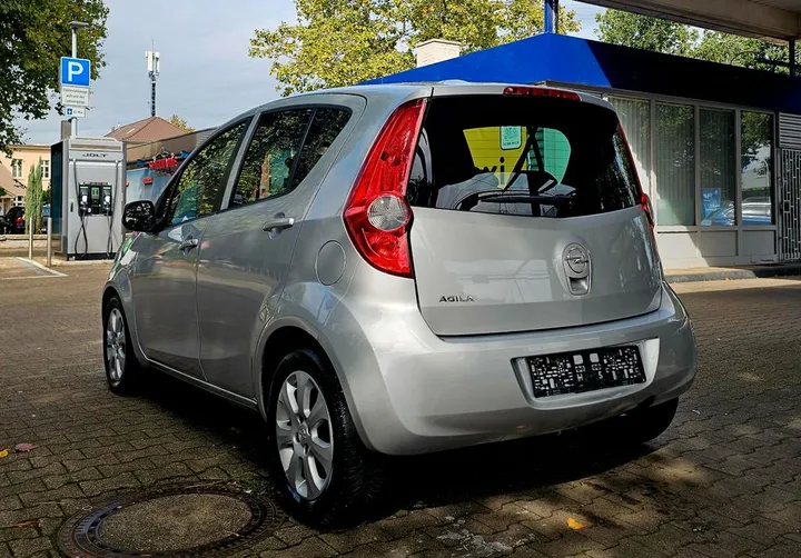 Opel Agila