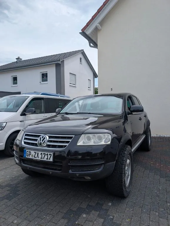 Volkswagen Touareg