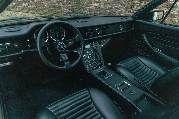 DeTomaso Pantera