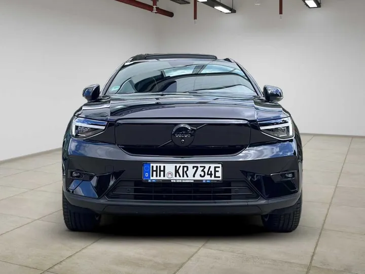 Volvo EX40