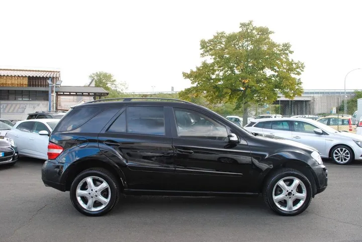 Mercedes-Benz ML 280