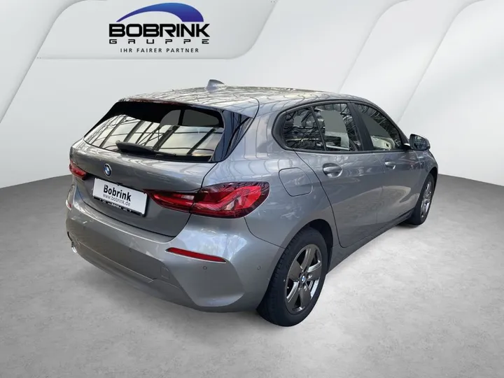 BMW 118