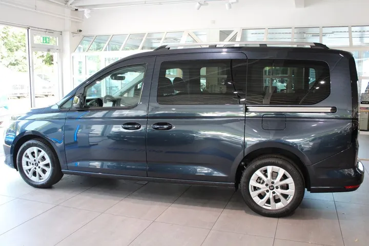 Ford Grand Tourneo