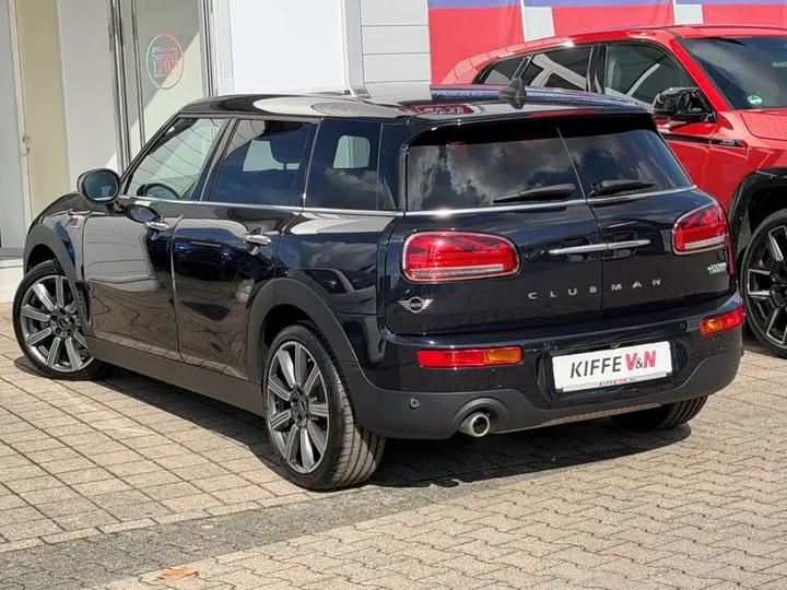 MINI Cooper Clubman