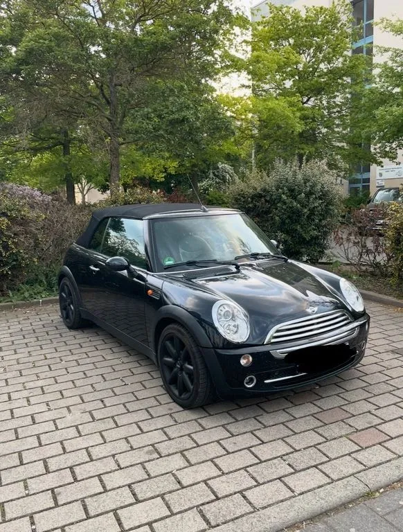MINI Cooper Cabrio