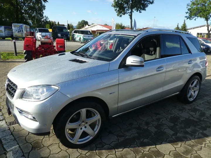 Mercedes-Benz ML 350