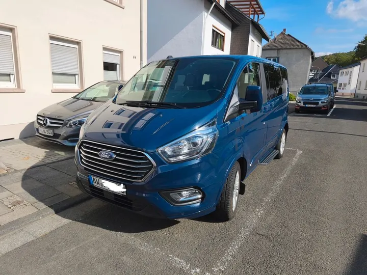 Ford Tourneo Custom
