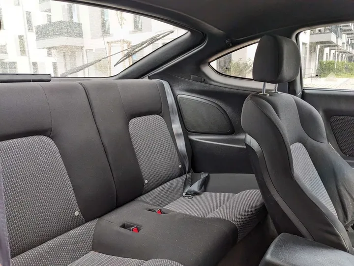 Hyundai Coupe