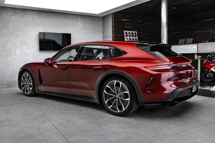 Porsche Taycan