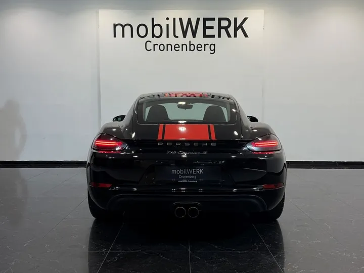 Porsche Cayman