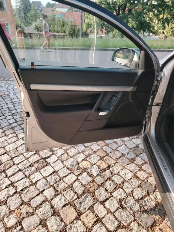 Opel Signum