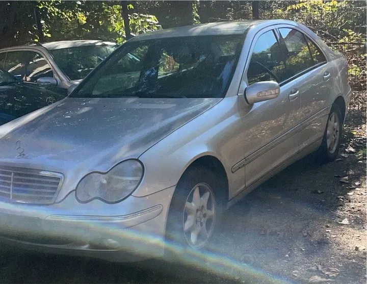 Mercedes-Benz C 180