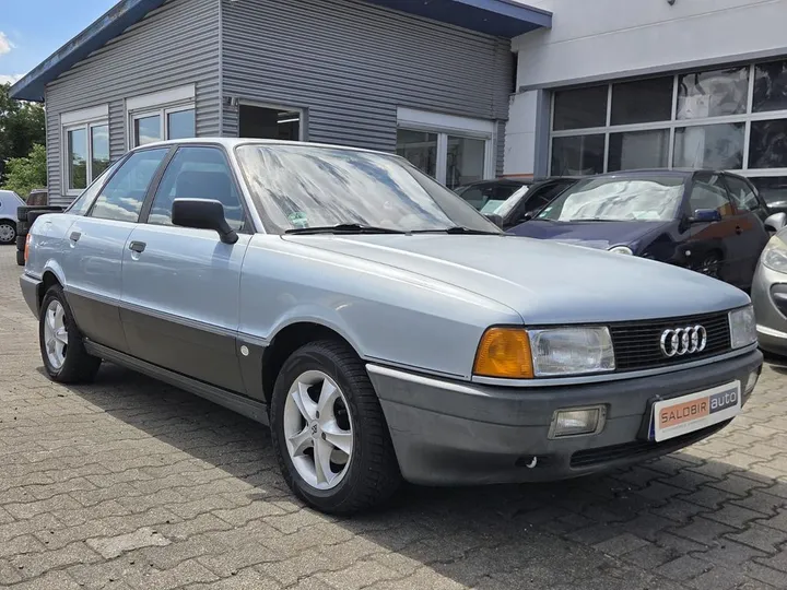 Audi 80